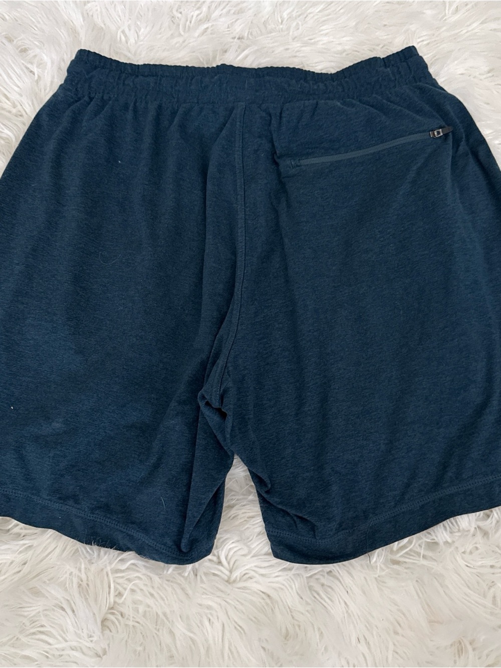 Vuori Navy Performance Drawstring Athletic Shorts - Picture 3 of 3